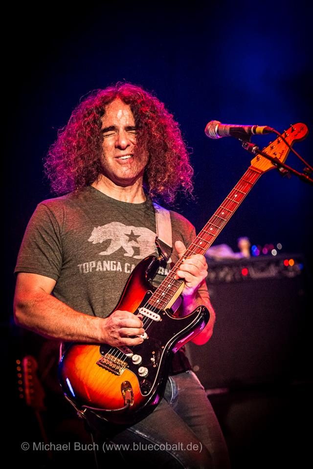 11873799_632930603511047_95345679792613101_n