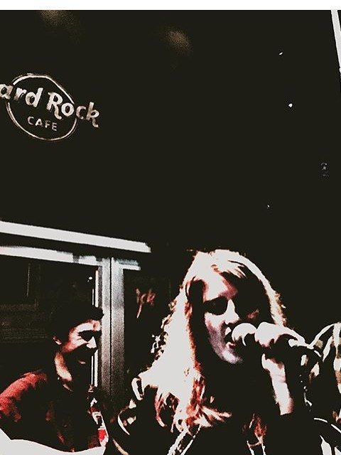 13129128_767457980057664_1775960264_n